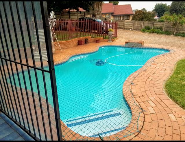 3 BEDROOM FREEHOLD FOR SALE IN MINDALORE